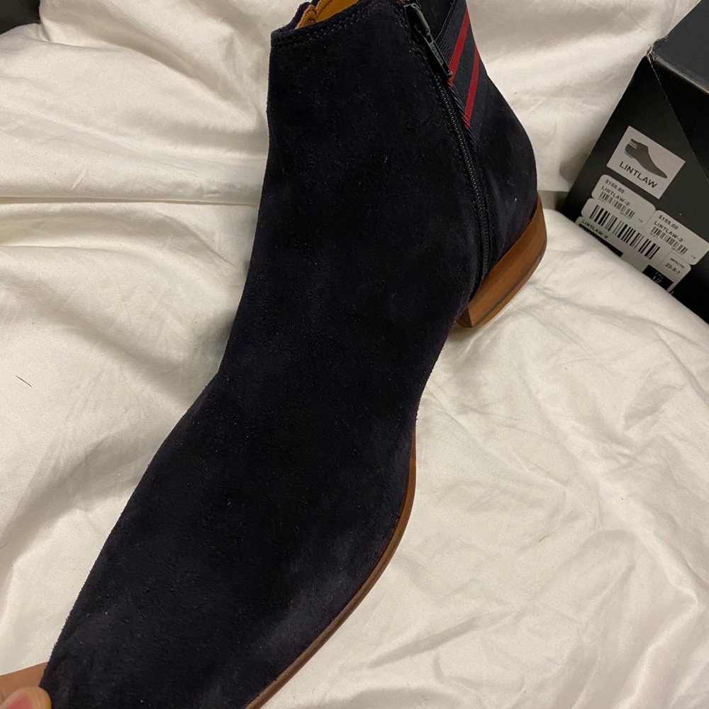 Boots - Picture 2 of 3